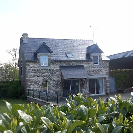 D'hotes La Belle Taille Maison d'hôtes Lassay-les-Châteaux